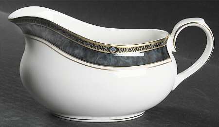 Biltmore 2001 Shape Gravy Boat
