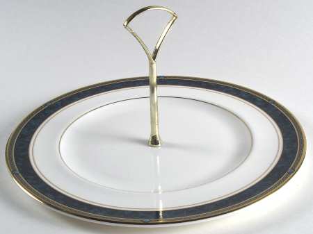 Biltmore Round Serving Plate with Handle (DP)