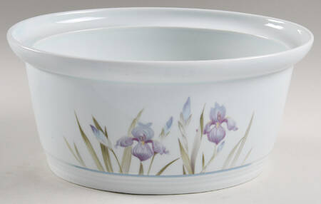 Blue Iris 2 Quart Oval Covered Casserole No Lid