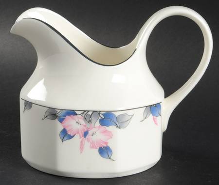 Bloomsbury Gravy Boat