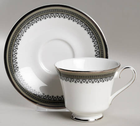 Braemar Footed Cup & Saucer Set