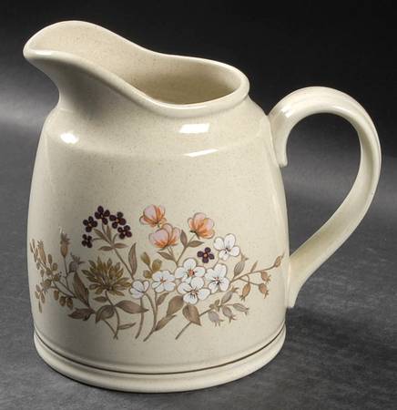 Bredon Hill 32 Oz Pitcher
