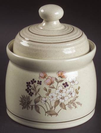 Bredon Hill Sugar Bowl & Lid