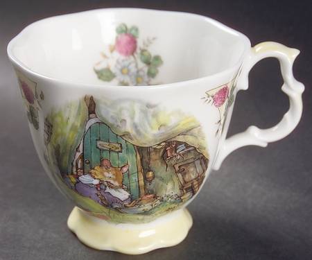 Brambly Hedge Footed Cup