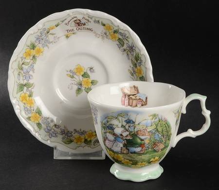 Brambly Hedge Footed Cup & Saucer Set