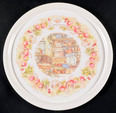 Brambly Hedge 12" Round Melamine Tray