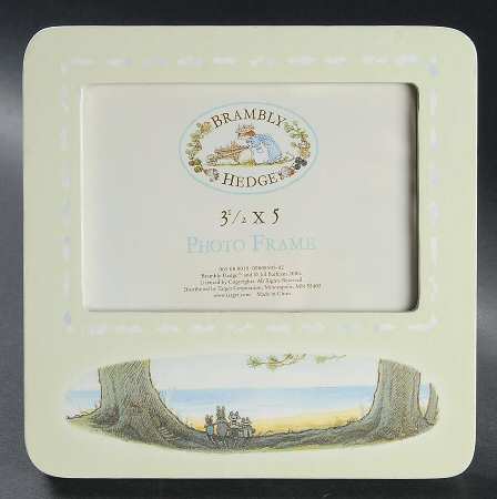 Brambly Hedge Frame Holds 3 1/2" X 5"
