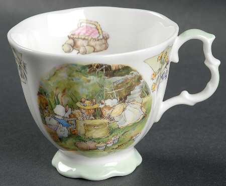 Brambly Hedge Footed Cup