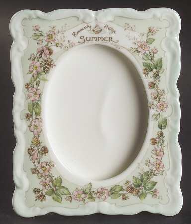 Brambly Hedge Frame-Holds 3" X 4"