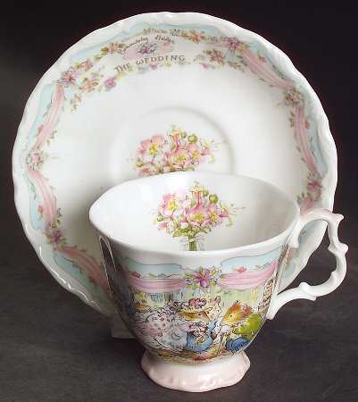 Brambly Hedge Footed Cup & Saucer Set