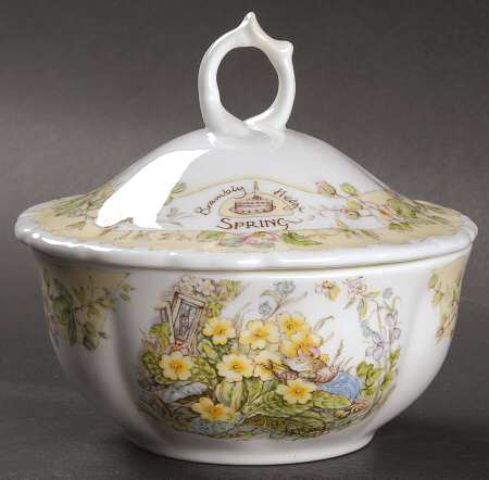 Brambly Hedge 4" Candy Box & Lid