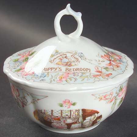 Brambly Hedge 4" Candy Box & Lid