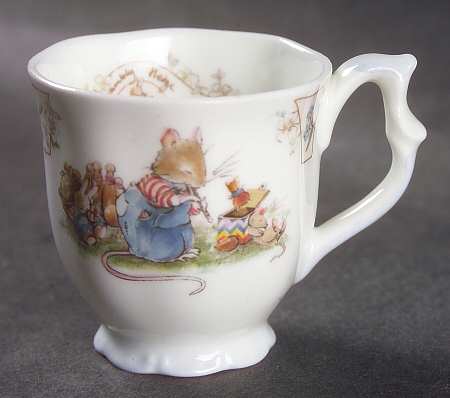 Brambly Hedge Miniature Mug