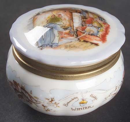 Brambly Hedge Round Hinged Box