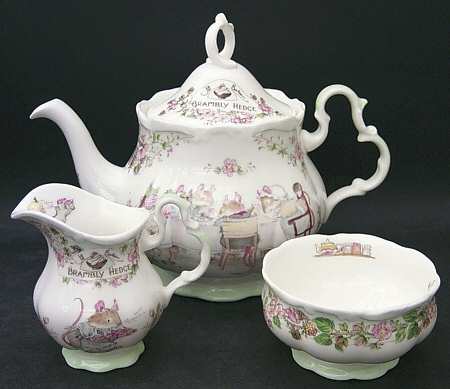Brambly Hedge (3 Pc) Tea Set (Creamer, Open Sugar, Teapot)