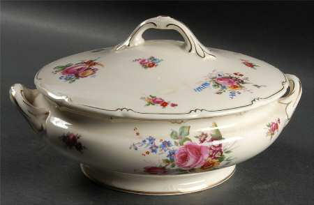 The Bristol Round Covered Vegetable