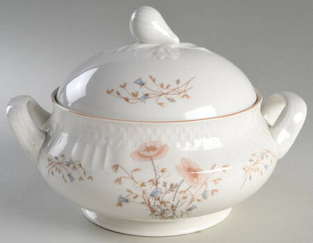 Brienne Round Covered Vegetable