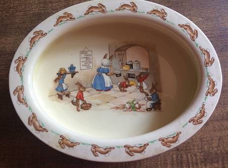 Bunnykins (Albion Shape) 8" Oval Baby Plate