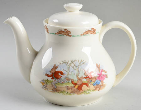 Bunnykins (Albion Shape) Mini Teapot & Lid