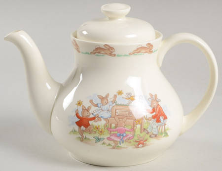 Bunnykins (Albion Shape) Mini Teapot & Lid