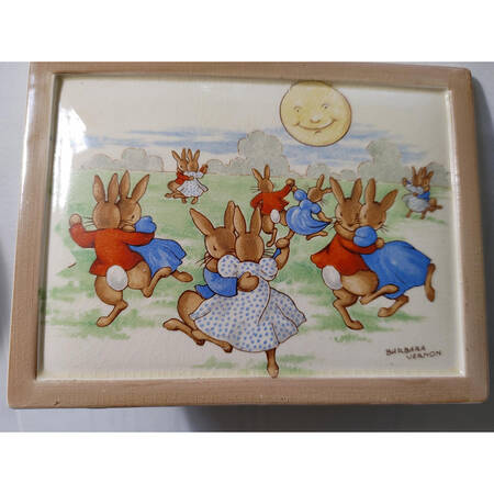 Bunnykins (Albion Shape) Placard Stand