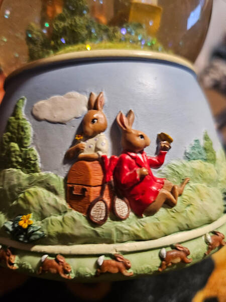 Bunnykins (Albion Shape) Baby Carriage Musical Water Globe