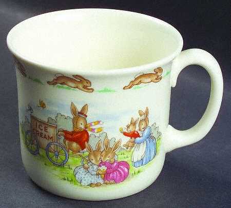 Bunnykins (Albion Shape) 1 Handle Hug a Mug Mug