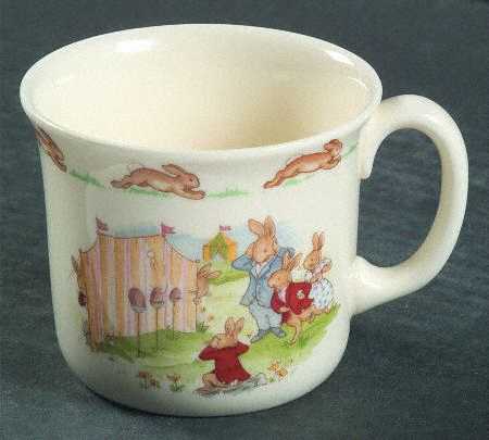 Bunnykins (Albion Shape) 1 Handle Hug a Mug Mug