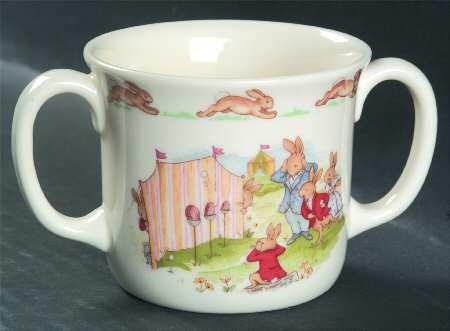 Bunnykins (Albion Shape) 2 Handled Hug a Mug Mug