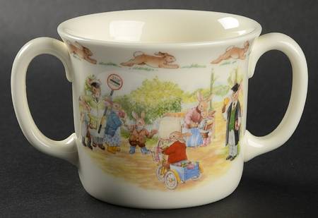 Bunnykins (Albion Shape) 2 Handled Hug a Mug Mug