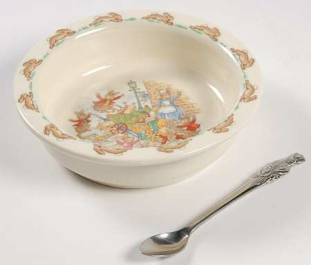 Bunnykins (Albion Shape) 2-Piece Nursery Set (Plate and Spoon)