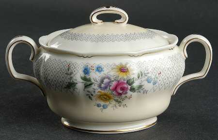 Burnham Sugar Bowl & Lid