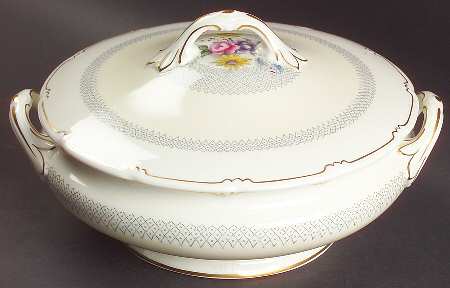 Burnham Round Covered Vegetable