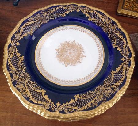 C9908 by Royal Doulton