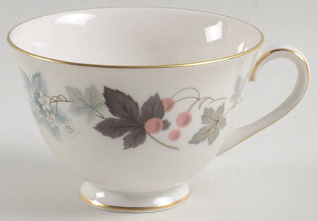 Camelot Footed Cup