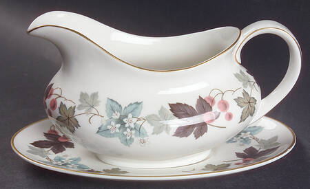 Camelot Gravy Boat & Underplate