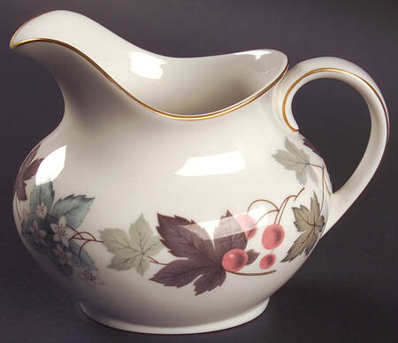 Camelot Creamer