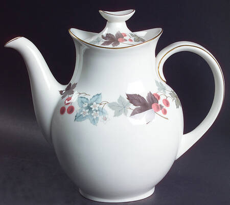 Camelot Coffee Pot & Lid