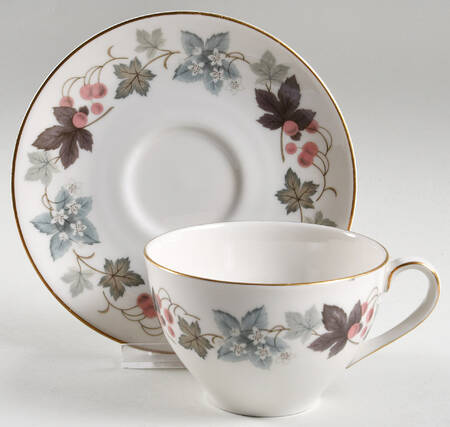 Camelot Oversized Cup & Saucer Set