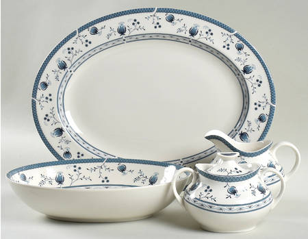 Cambridge 5 Piece Hostess Set