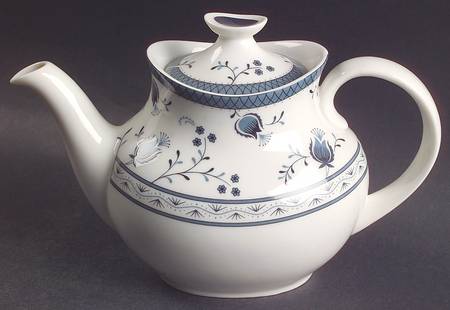 Cambridge Mini Teapot & Lid