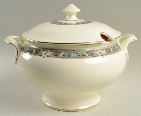 Camberley Tureen &  Lid