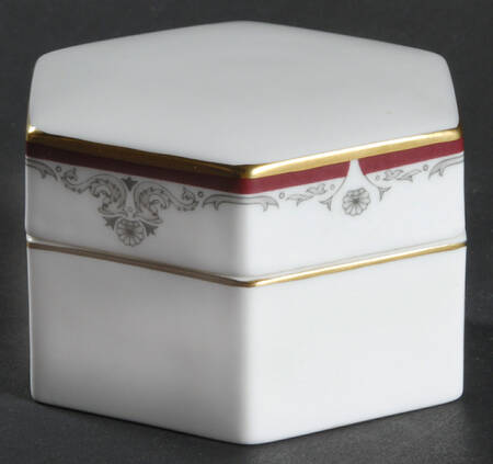 Cambridge Trinket Box & Lid