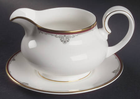 Cambridge Gravy Boat & Underplate