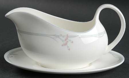 Carnation Micro Gravy Boat & Underplate