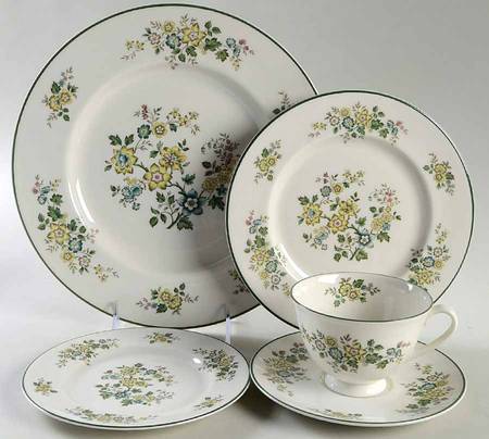Campagna Green 5 Piece Place Setting