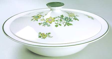 Campagna Green Round Covered Vegetable