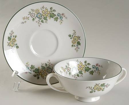 Campagna Green Footed Cream Soup Bowl & Saucer Set