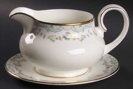 Candice Gravy Boat & Underplate