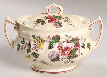 Canterbury Sugar Bowl & Lid